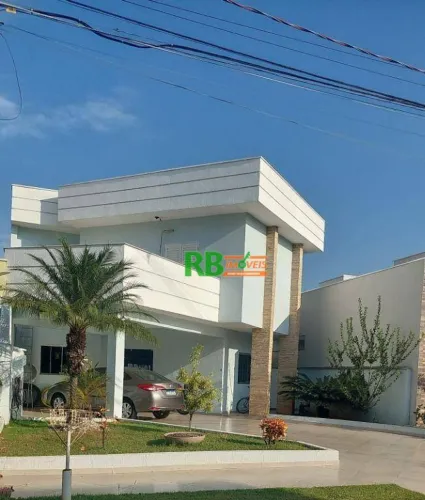 Sobrado com 3 dormitórios para alugar, 257 m² por R$ 6.700,00/mês - Condomínio Raizes - Pa