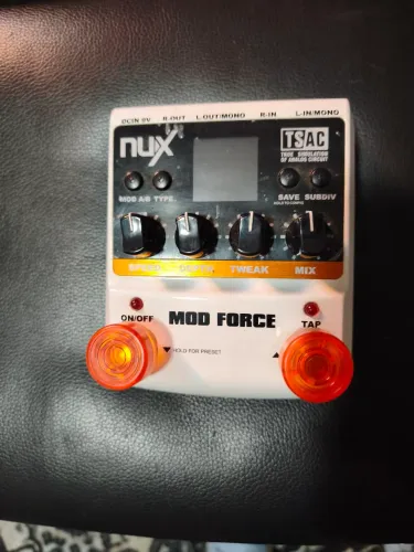 PEDAL DE GUITARRA NUX MOD FORCE