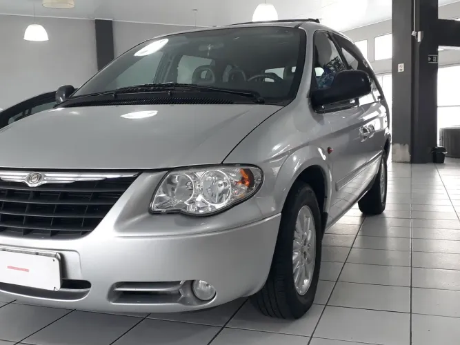 Chrysler Caravan LX 3.3 V6 182cv 2006