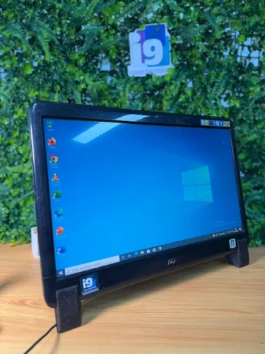 All in One AOC M2011 Processador AMD E2 - 1800 1,7Ghz 4GB DDR3 1TB HD Placa Radeon