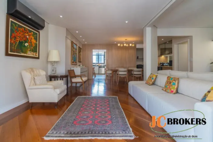 Apartamento com 115 m², 2 Dormitórios, sendo 2 Suítes, Sala ampla para 2 ambientes, 2 Vaga