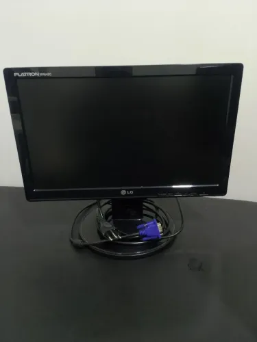 Monitor 16 polegadas LG