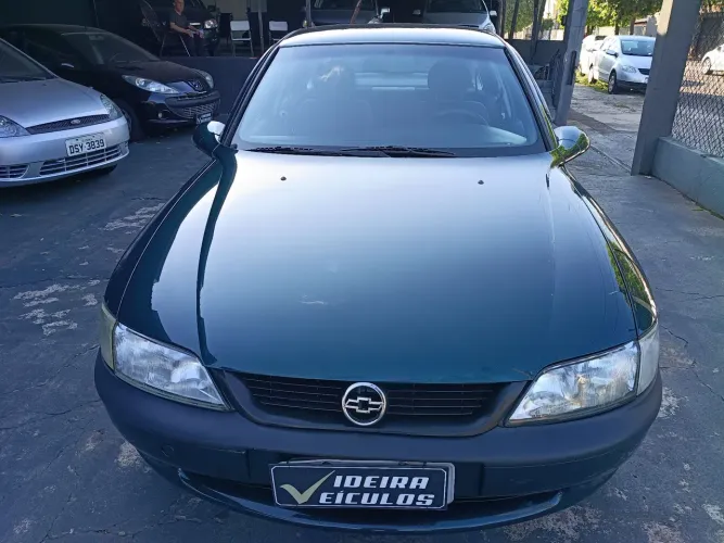 Chevrolet Vectra GL 2.2 / 2.0 MPFI 1997