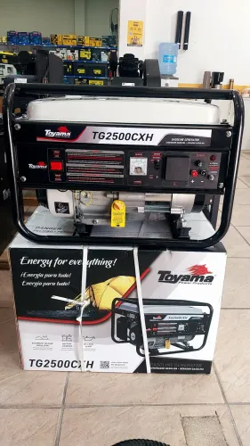 Gerador a gasolina 2.1kva 4t partida Manual Toyama (Loja)