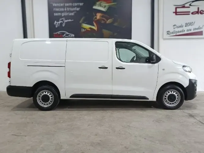 Peugeot Expert Cargo 1.5 Turbo Diesel 2023