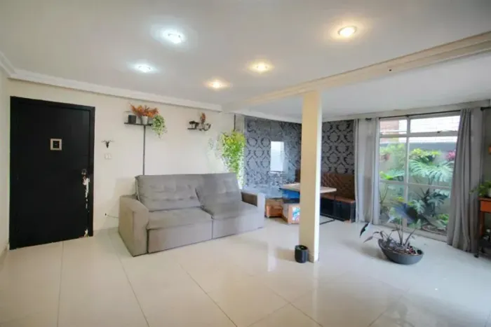 Apartamento à Venda - Havaí, 2 Quartos, 120 m2