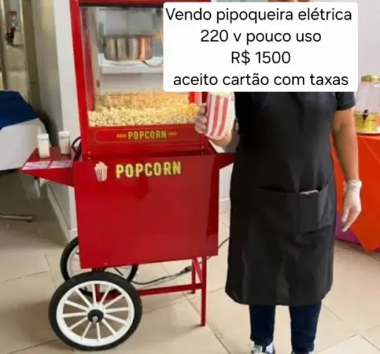 Carrinho com pipoqueira eletrica