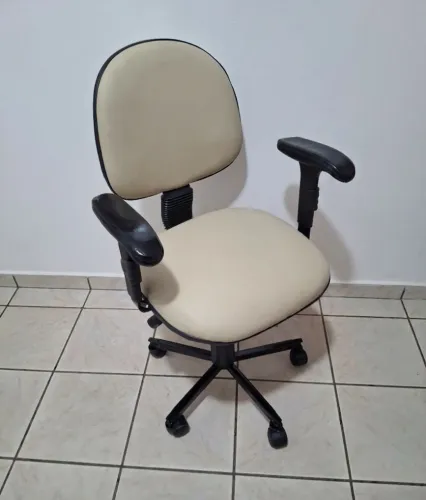 Cadeira Giratória