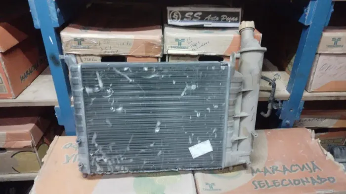 Radiador palio 1995 /2000 c/ reservatório sem ar.