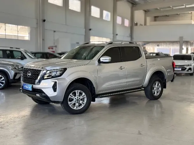 Nissan Frontier XE CD 4X4 2.3 Bi-TB Diesel Aut. 2025