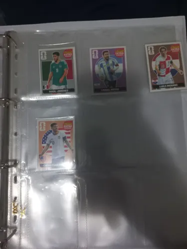 Vende se figurinhas legends da copa do mundo de 2026