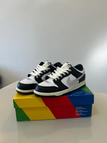 Tênis Dunk Low HUF x Nike SB