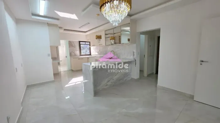 À Venda: Apartamento 200m², 4 Quartos, Lareira, Totalmente Reformado, Lindos Planejados Co