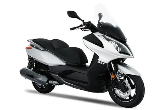 Moto automática 300i