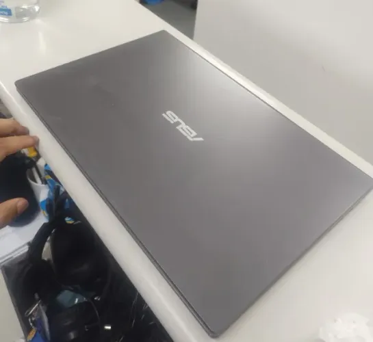 Notebook ASUS VivoBook X515DA - Ryzen 5 3500U - 8GB DDR4