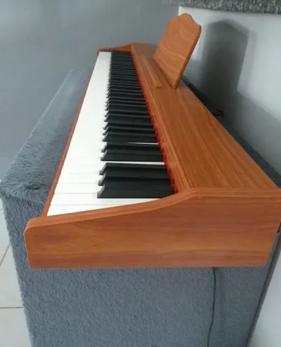Piano digital 88 teclas 
