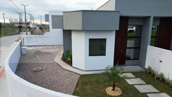 Casa para Venda em Palhoça, guarda do cubatão, 2 dormitórios, 1 suíte, 2 banheiros
