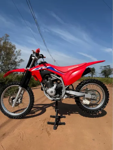 CRF 250F IMPECÁVEL