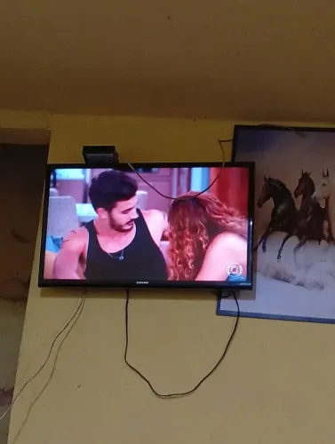 Vende-se uma Tv Samsung de 32 polegadas