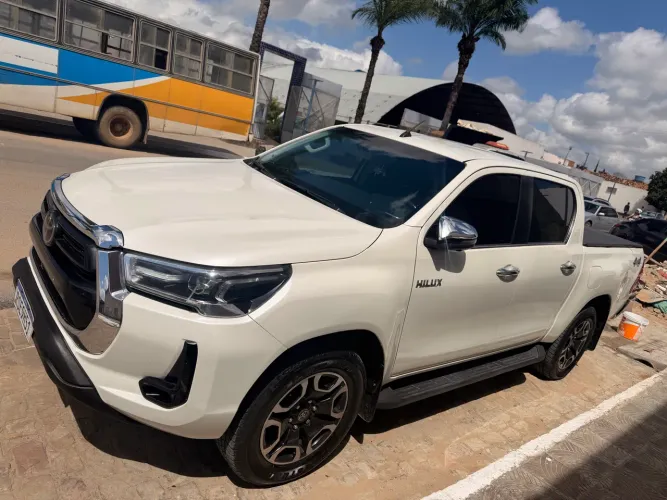 Toyota Hilux CD SRX 4X4 2.8 TDI 16V Diesel Aut. 2022