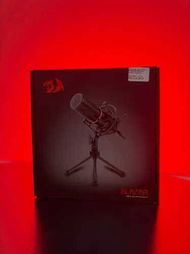 Microfone gamer Redragon Blazar