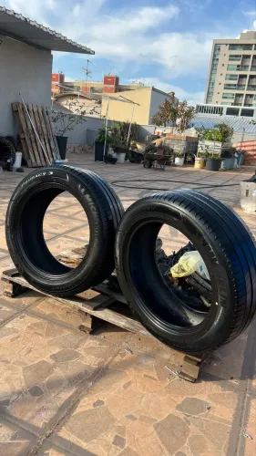 Pneus Michelin 215/55 R17