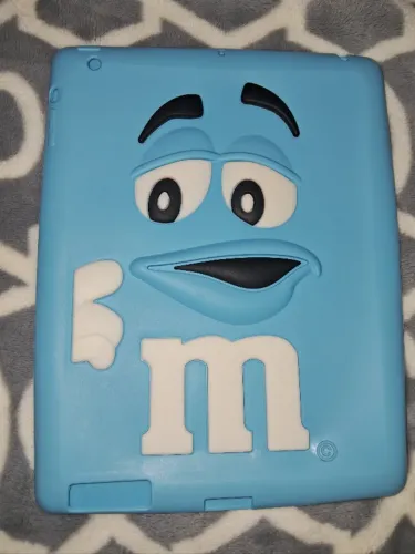 Capa Ipad Apple _ Capa personalizada com design do personagem M&M's, _____________________
