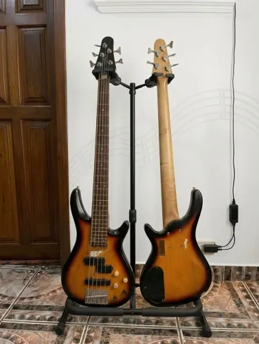 Baixo Condor XB-25A