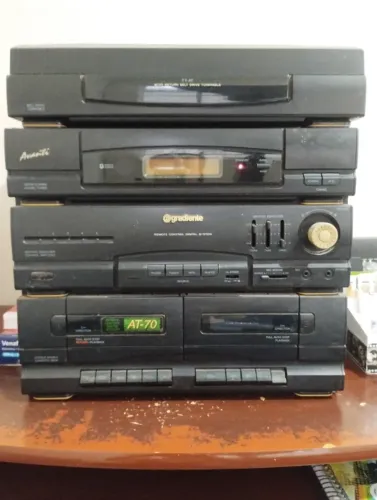 Toca disco gradiente + alguns discos variados