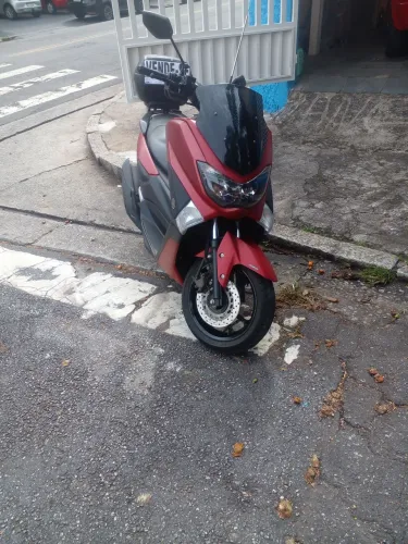 N MAX 160 baixa km
