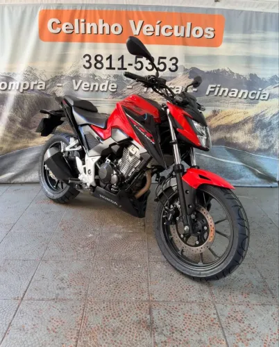 Honda CB 300f Twister 300 cc. - Financio em até 48x e parcelo em 21x no cartão