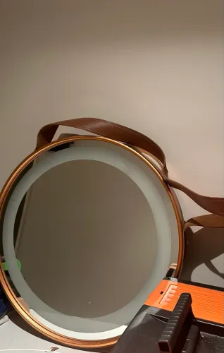 Espelho Redondo 60cm com LED Embutido e Alça