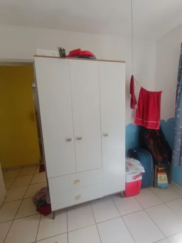 Guarda roupa infantil novo