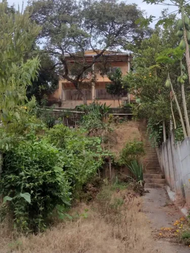 Vendo casa ampla e confortável em juatuba (estudo propostas acc veículo part do pag)