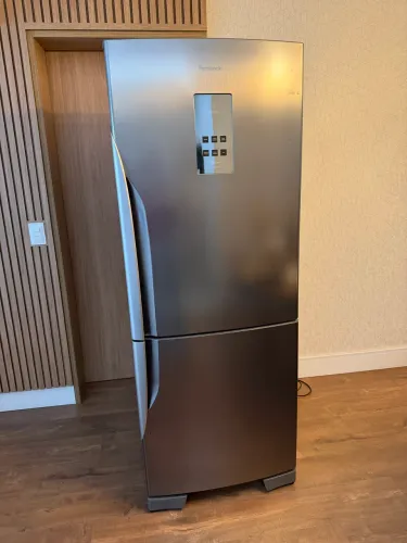 Geladeira Panasonic Frost Free Inverse 425L - Inox