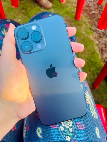 IPHONE 14 pro Max tela trincada 