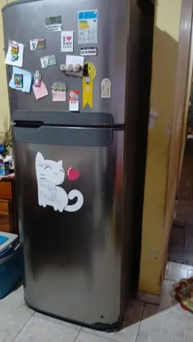 Conserto de geladeira na residência