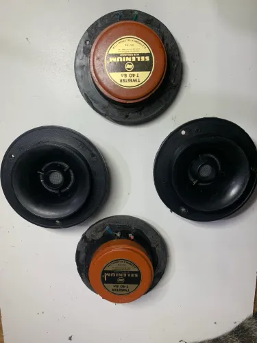 Par tweeter Selenium T-40