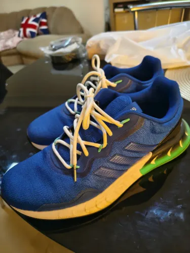 Tênis Adidas Boost Azul 43