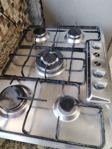 cooktop de 5 bocas da marca Elettromec