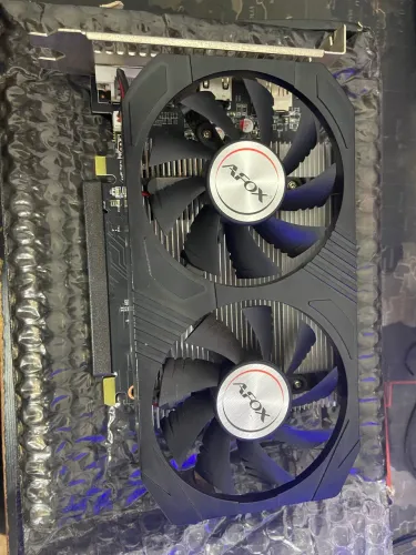 Placa de Vídeo: AMD Radeon RX 550 4GB GDDR5 - Marca: Afox