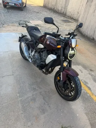Honda CB 1000r Black Edition 2024
