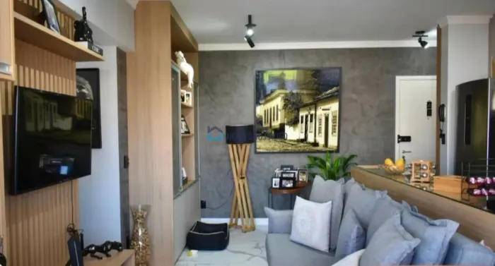 Saúde Venda Pronto 2 quartos 1 suíte 2 vagas + depósito Lazer com Piscina 5 quadras do Met