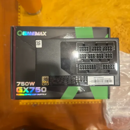 Fonte Gamemax GX750 750W