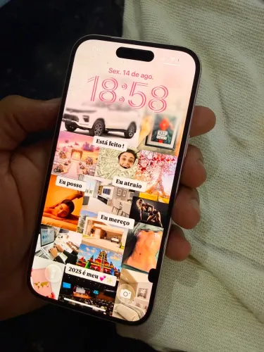 iPhone 15 128GB