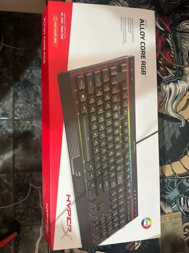 teclado alloy core rgb