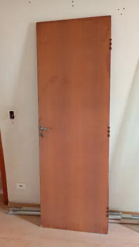 Portas madeira usada com fechadura