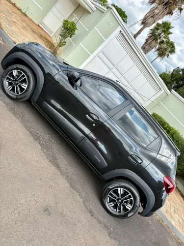 Renault Kwid Intense 1.0 Flex 12V 5P Mec. 2023