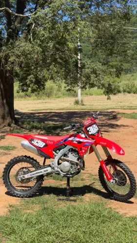 HONDA Crf 250r 2024 - 25 horas de uso - 