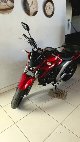 Yamaha Fazer 250